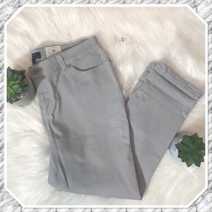 Talbots Factory Lght Grey Boyfriend 5 Pocket Jeans